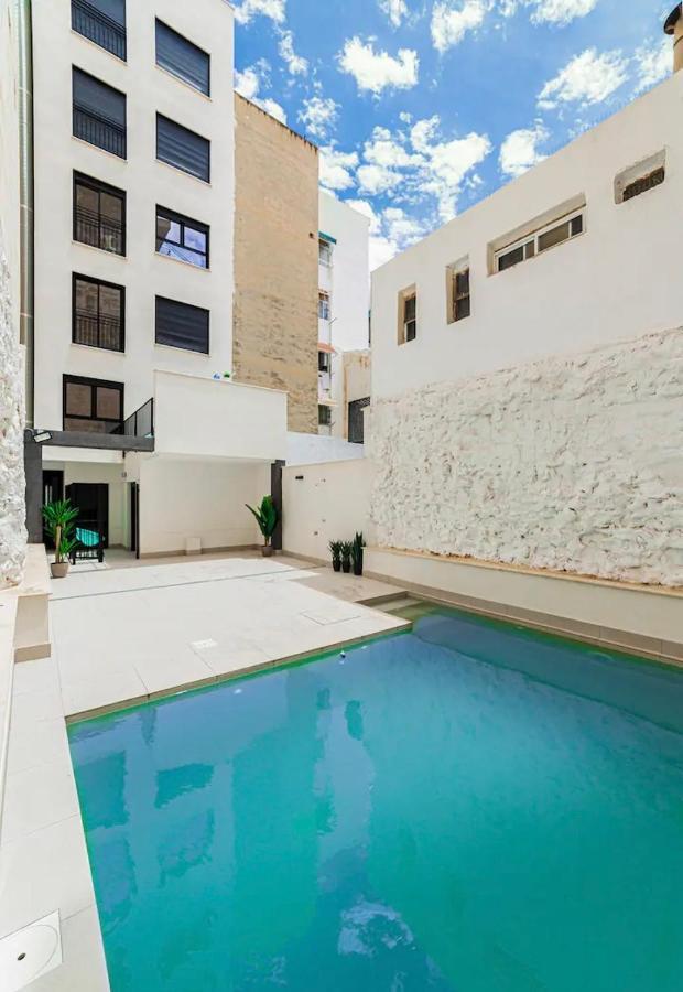 Apartamentos Breton 17 Double Deluxe Alicante Bagian luar foto